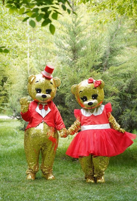 Срочна ! АКЦИЯ продаётся. Костюмыы