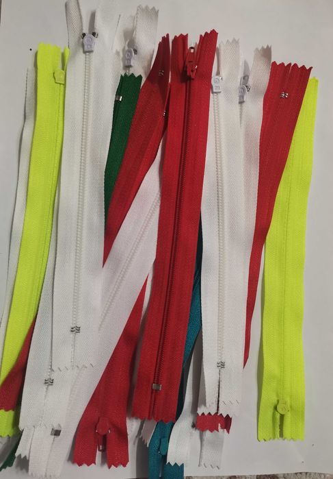 Продам молнии (замочек)