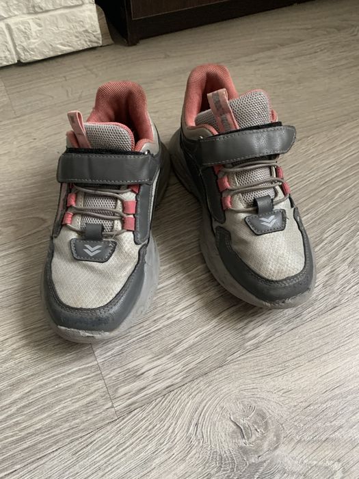 Кроссовки р 35 детские