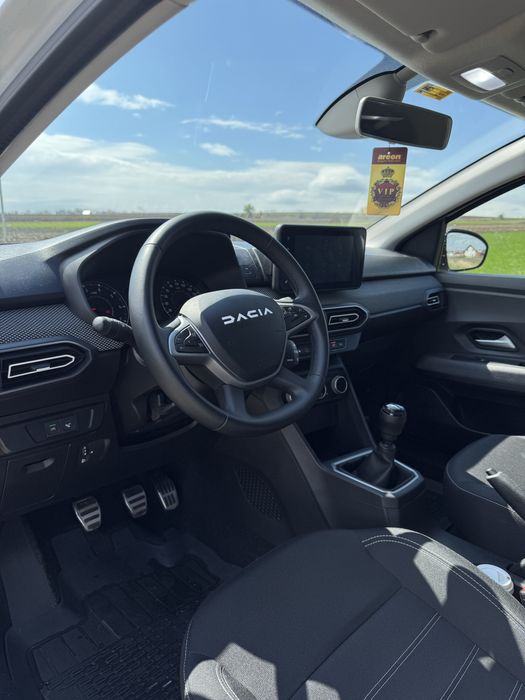 Dacia Logan 2024 / 1.0 GPL / 32k Km
