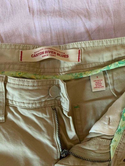 Продавам дамски панталони