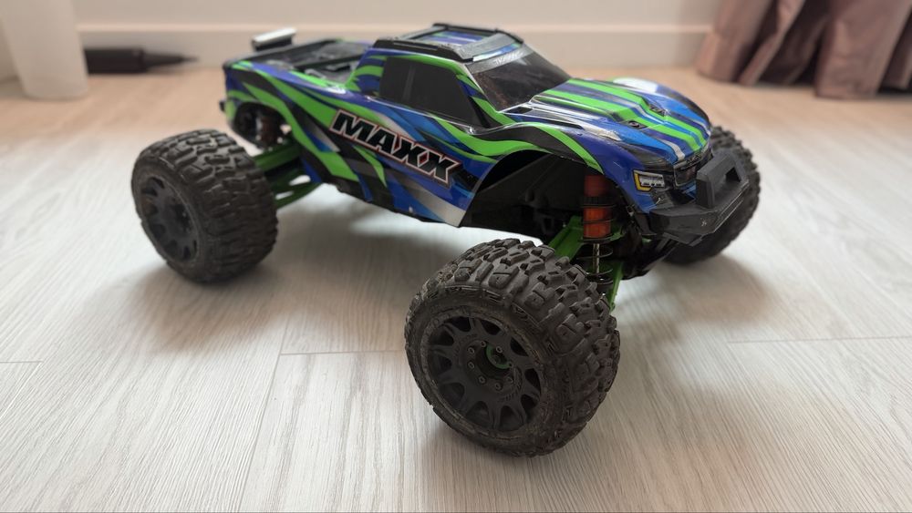 Traxxas maxx v2, widemaxx