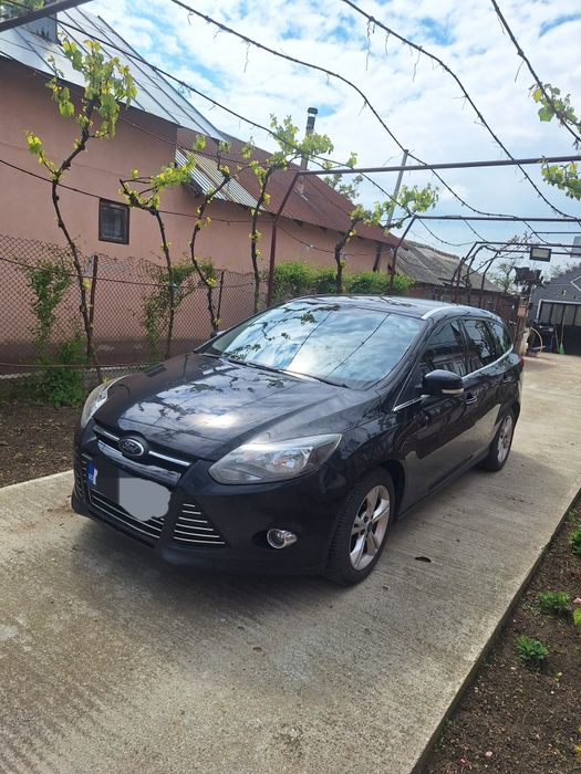 FORD Focus 2011 — imagine 5