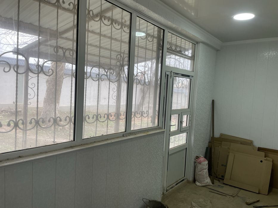 Продаётся 2-х комнатная квартира 1- этаж 4-х этажного дома