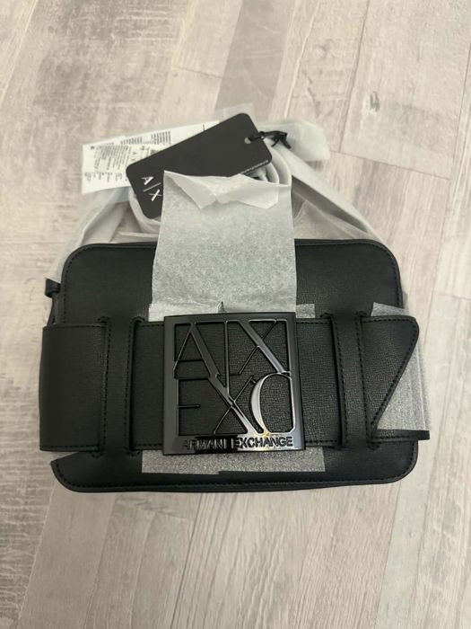 Дамска чанта НОВА Armani Exchange