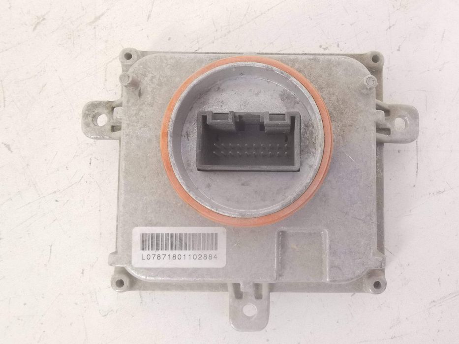 Модул Контрол Лед ДРЛ Audi Q5 8R [фейслифт] Оригинал В Добро Състояние