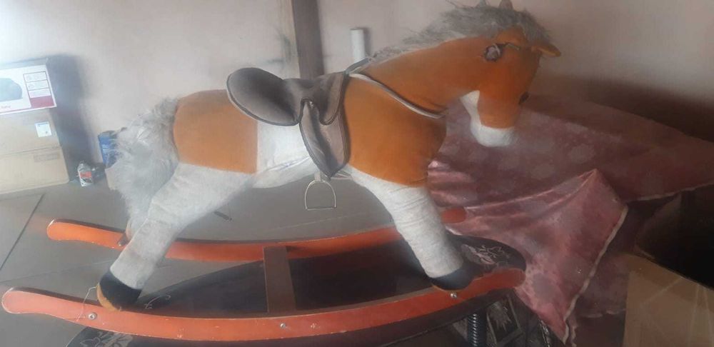 продам лошадку кочалку