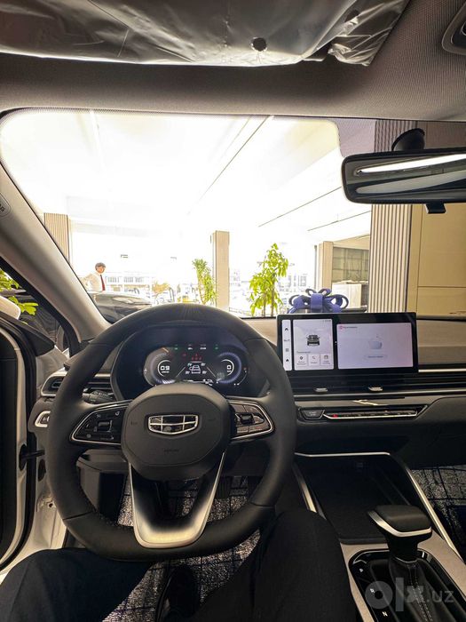 Geely Emgrand Sedan