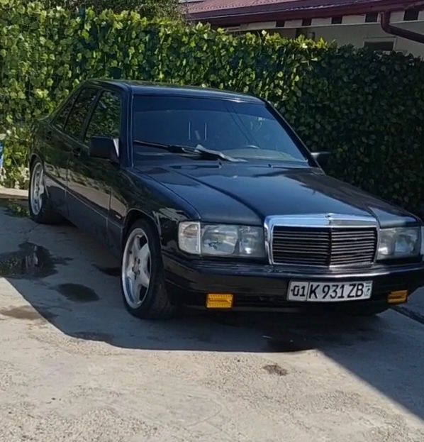 Продаётся mercedes-benz 190