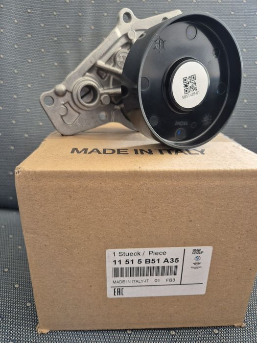 оригинална водна помпа BMW B58 11515B51A35