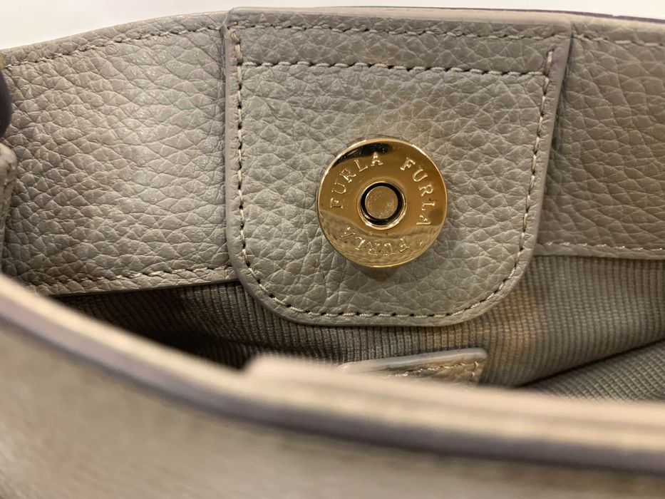 Geanta crossbody Furla