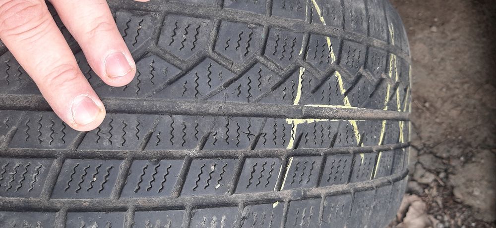 Cauciucuri de iarna + jante pentru Mercedes 215/55/16