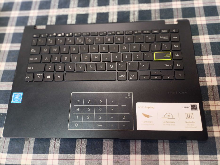 Elemente Asus E410m