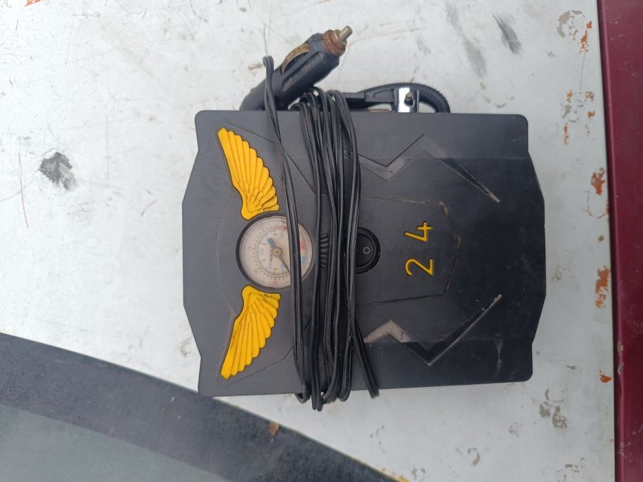 Электрический насос для автомобиля