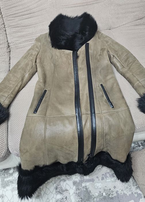 Продаётся дубленка женская