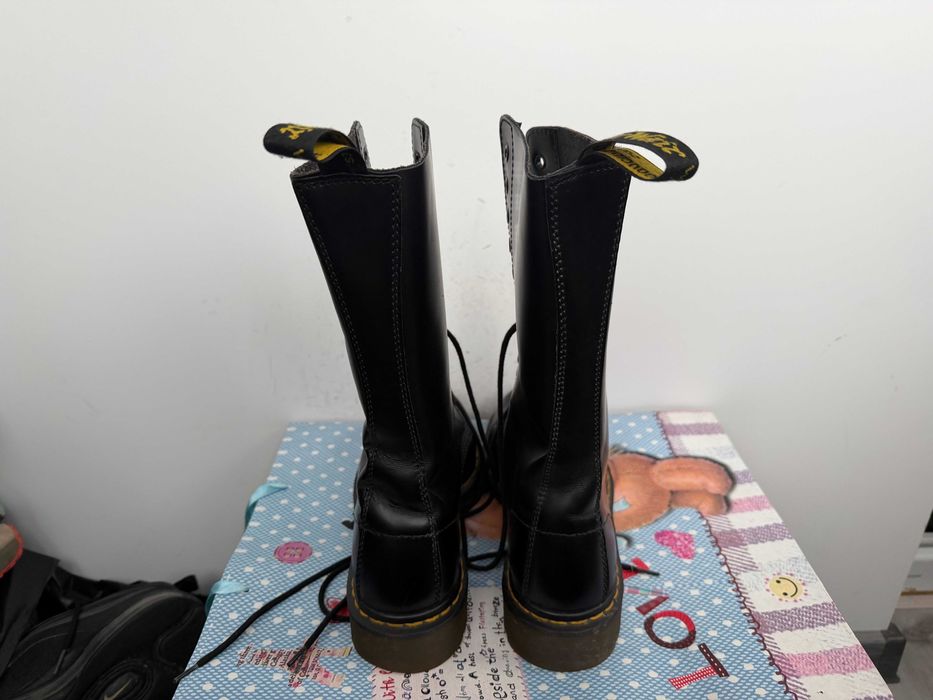 Dr Martens 14 Eyelet Boots Black''оригинални боти 41 номер