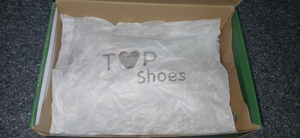 Ciocate piele 100% naturala numar 36 pantofi colectionari mai multe pv