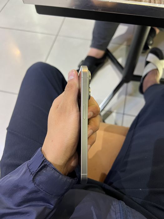 Iphone 15pro 128gb