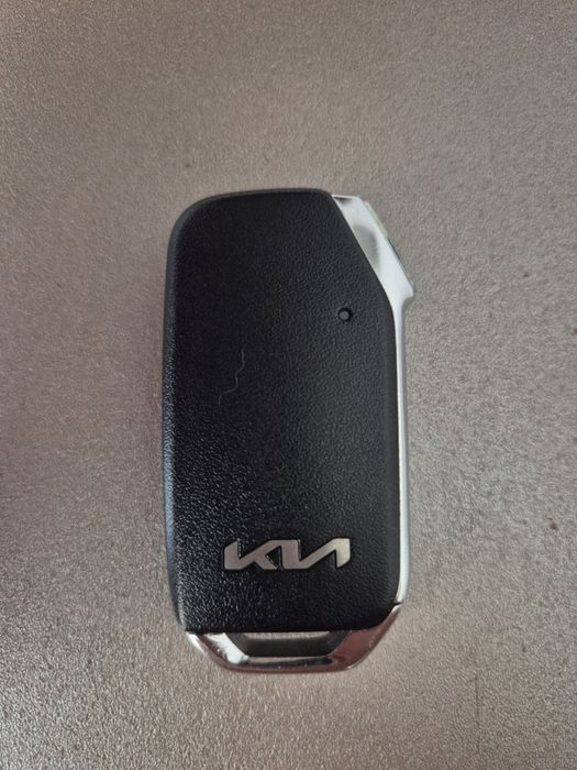 Продам ключ на kia новый