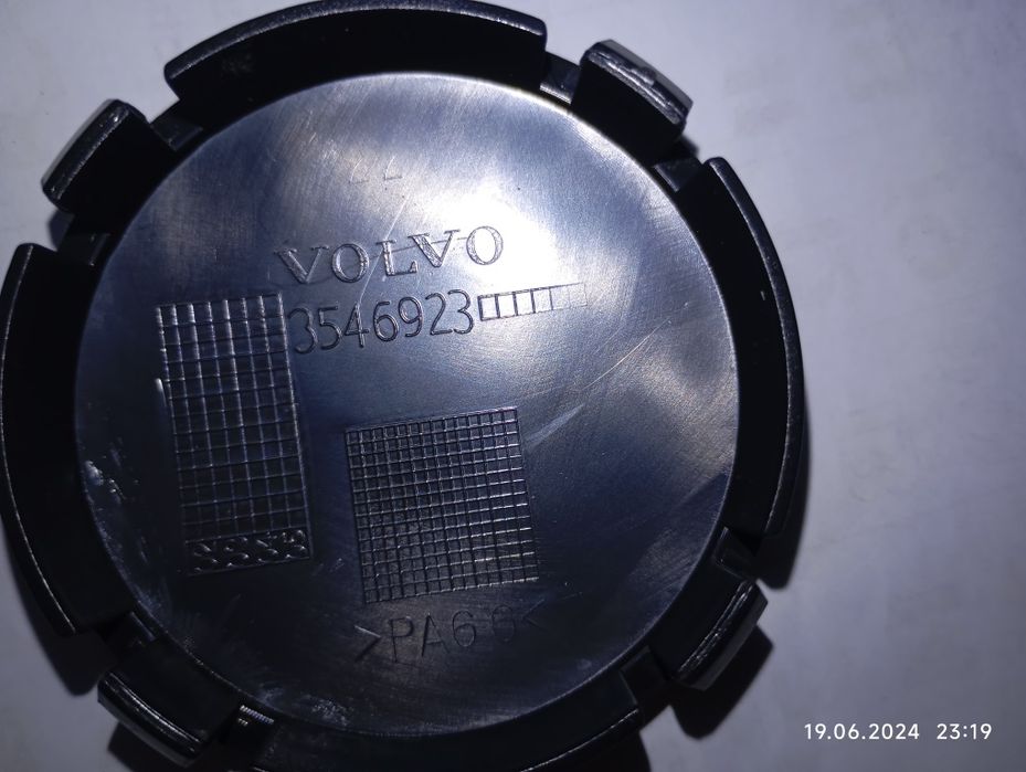 Капачки за джанти Волво 64 mm.4 броя Нови V70,V40,XC70,XC60,XC90,S60,S