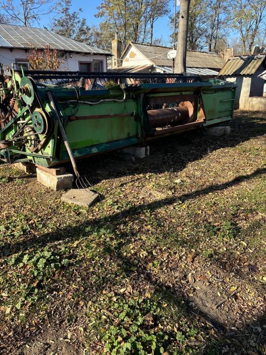 Combina Laverda An 1996 cu Aer si 2650 ore