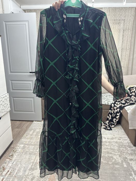 Платья 52-54 размеры в отличном состоянии