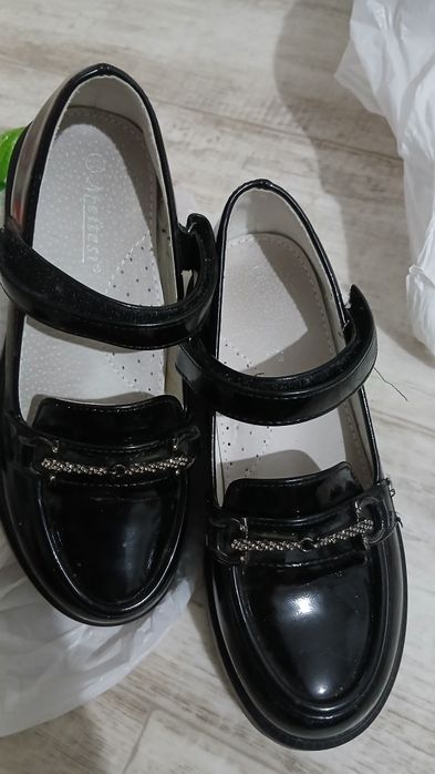 Продам туфли 32 размер