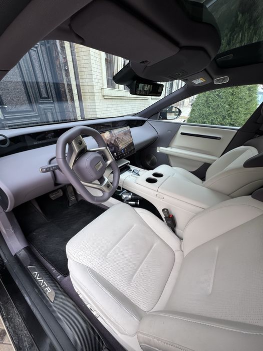 Avatr 06 gibrid 2025.   Холати аъло 5200 км пробег