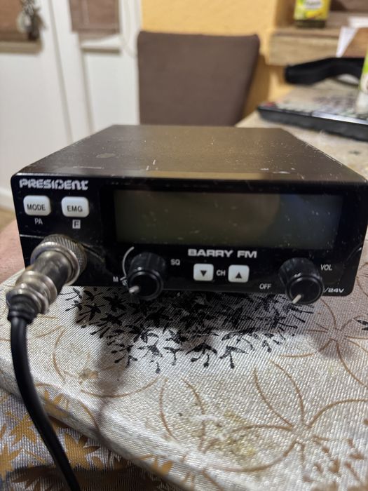 Statie auto cb President Barry