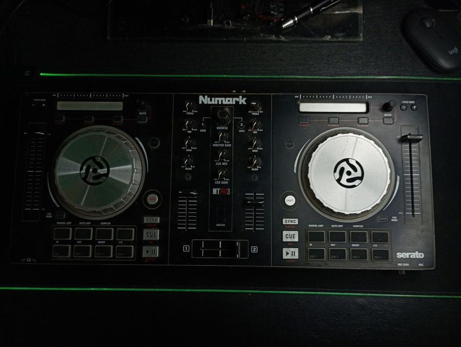 Controller DJ Numark mixtrack pro 3