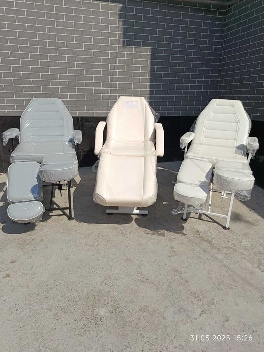 Kushetka pufik pomoshnitsa. 1-qo'ldan.