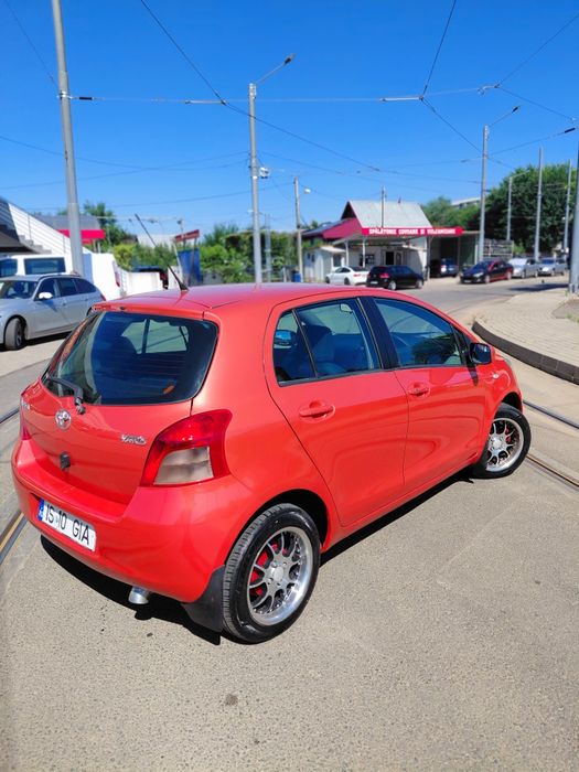 Toyota Yaris Automata 1.3 benzina ! Stare impecabila mecanic si estetic ,itp nou 06 2027 !