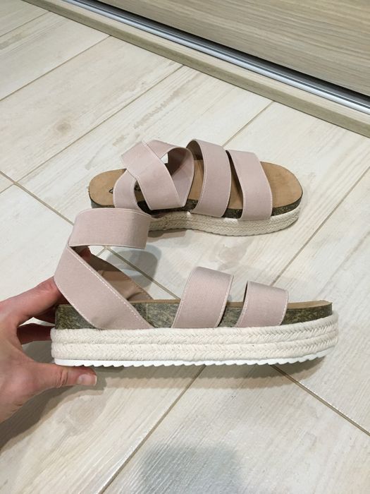 Sandale flatform dupe Steve Madden