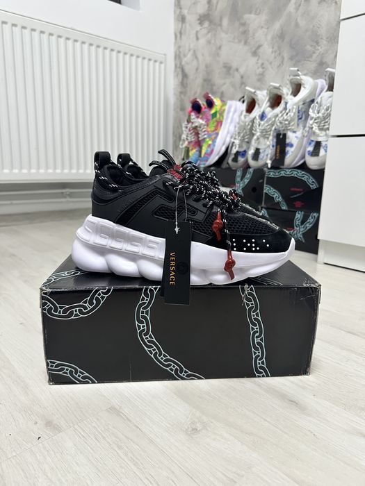 Versace Chain Reaction