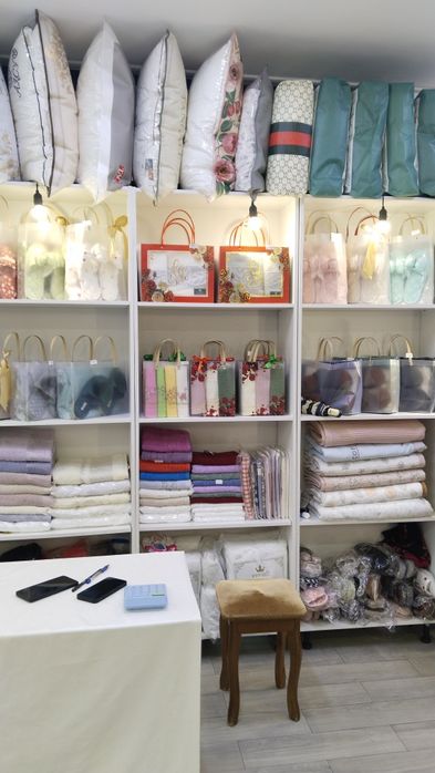 Срочно продам шкафы полки