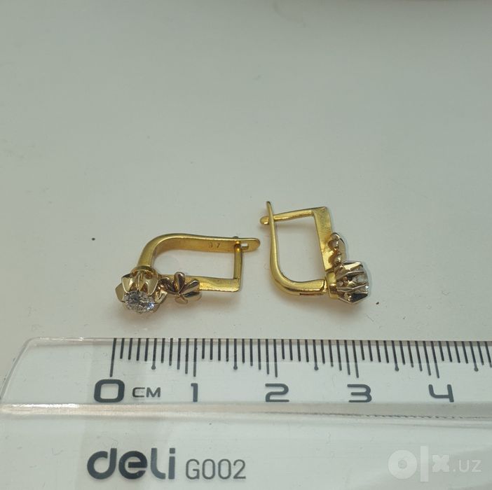 Ссср1987год ленинградский заводские серьги с Якутским бриллиантом ~0.4