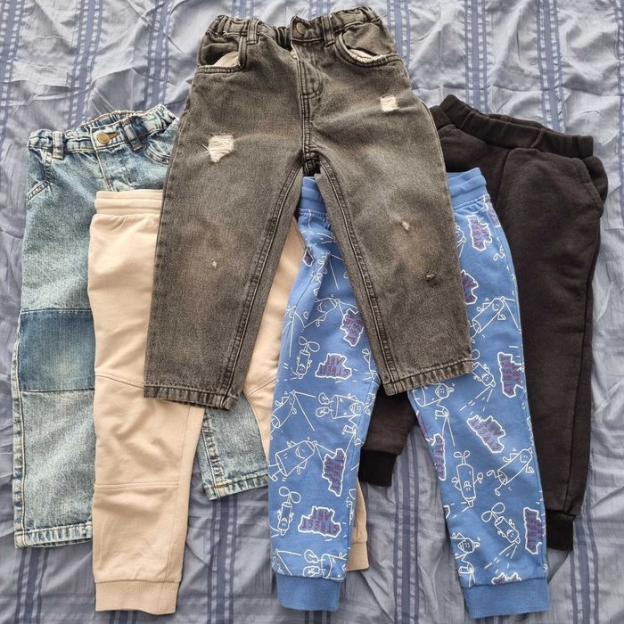 Lot pantaloni baietei 92-98