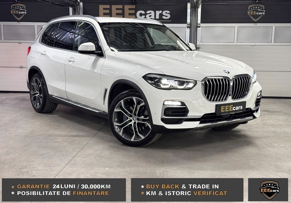 BMW X5 Swarosky Distronic HeadupD KeylessE Camera360 Blis Jante21 GARANTIE