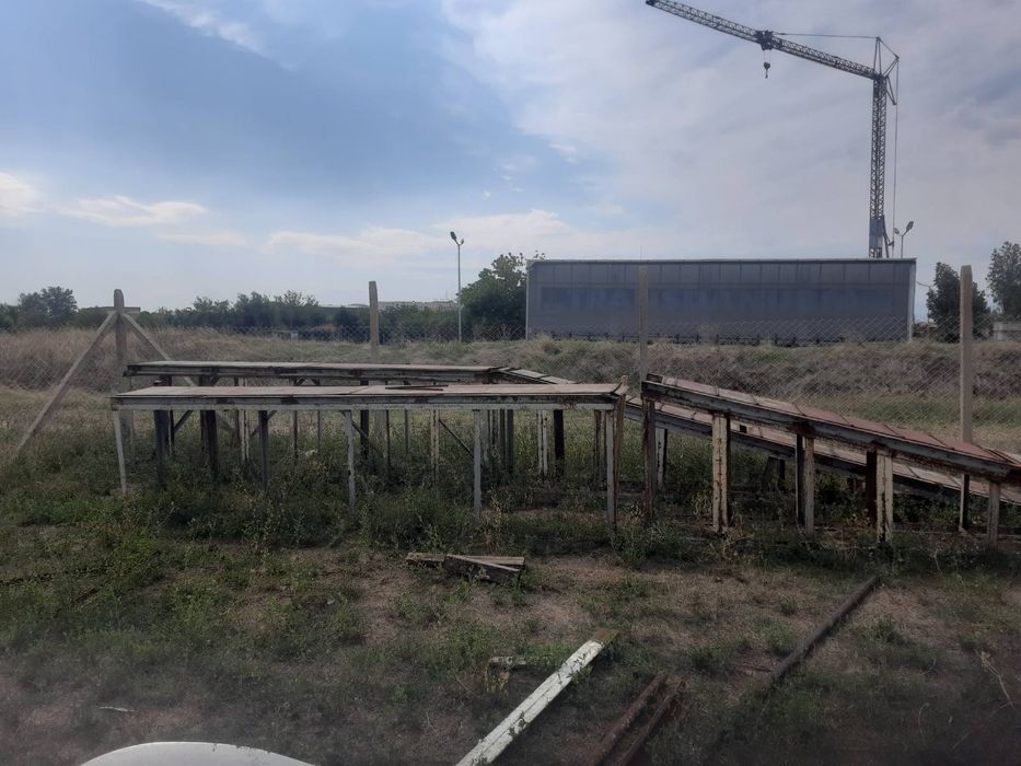 Масивна рампа за автомобили, микробуси и лекотоварни камиони