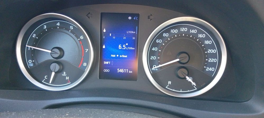 Toyota Corolla Sedan