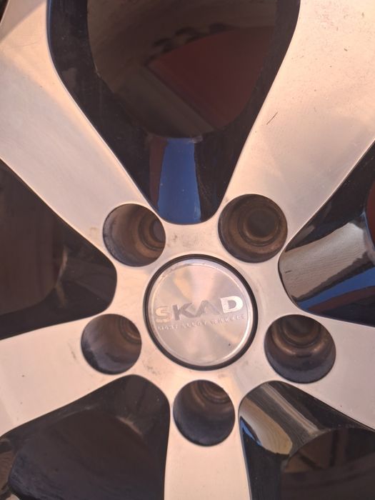 Продаю диски с летней резиной!