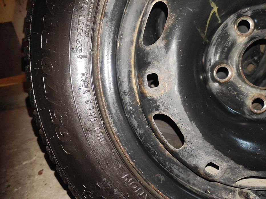 Зимни гуми с джанти KUMHO 165/70/14  - 2бр - DOT края на 2021г