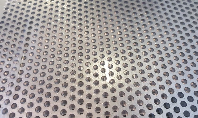 Tabla perforata inos si aluminiu! Debitam la orice dimensiune!