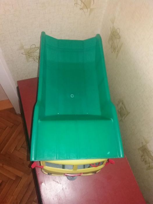 Старо соц. камионче