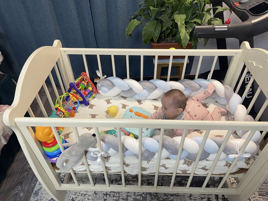 Детская кроватка. Срочно