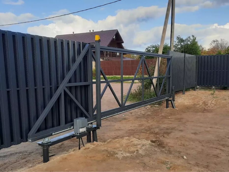 Сурма дарвоза | Откатные варота