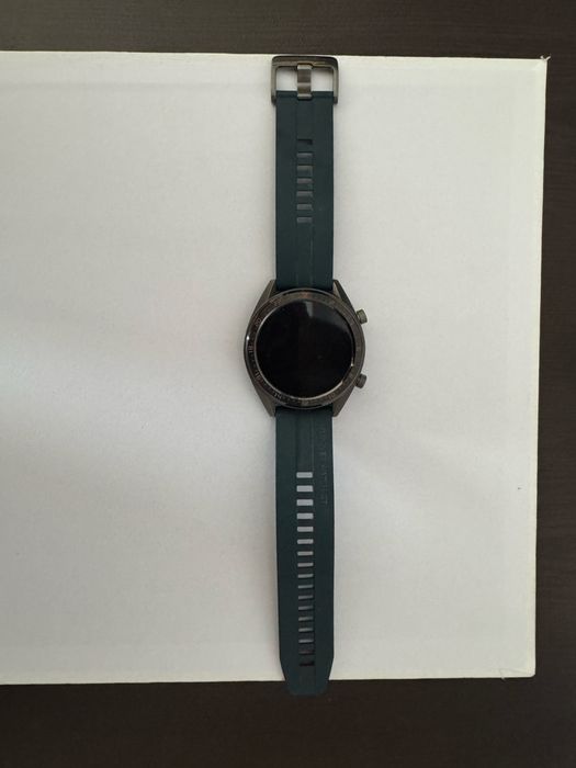 Huawei WATCH GT смарт часовник