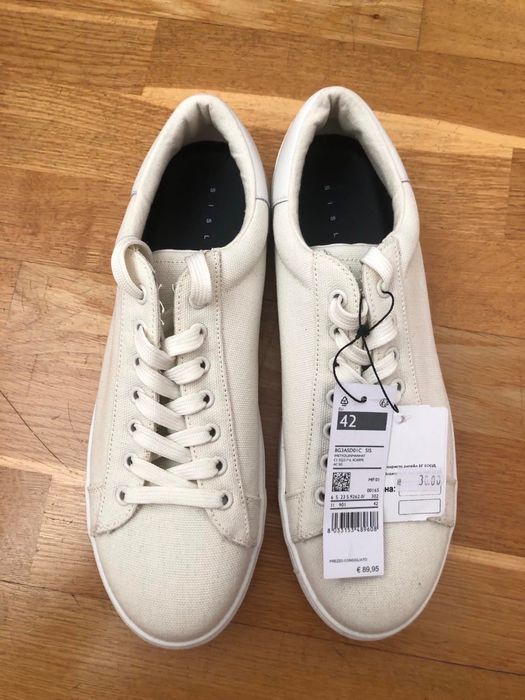 Мъжки обувки Sisley