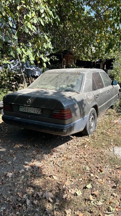 Мерседес бенз 200д