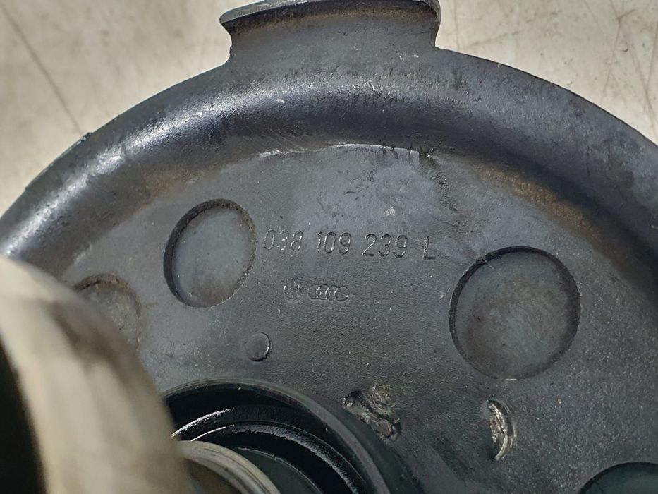 Ax cu came 038109239l 2.0 tdi BLS BMM Volkswagen VW Golf 5 [2003 - 20